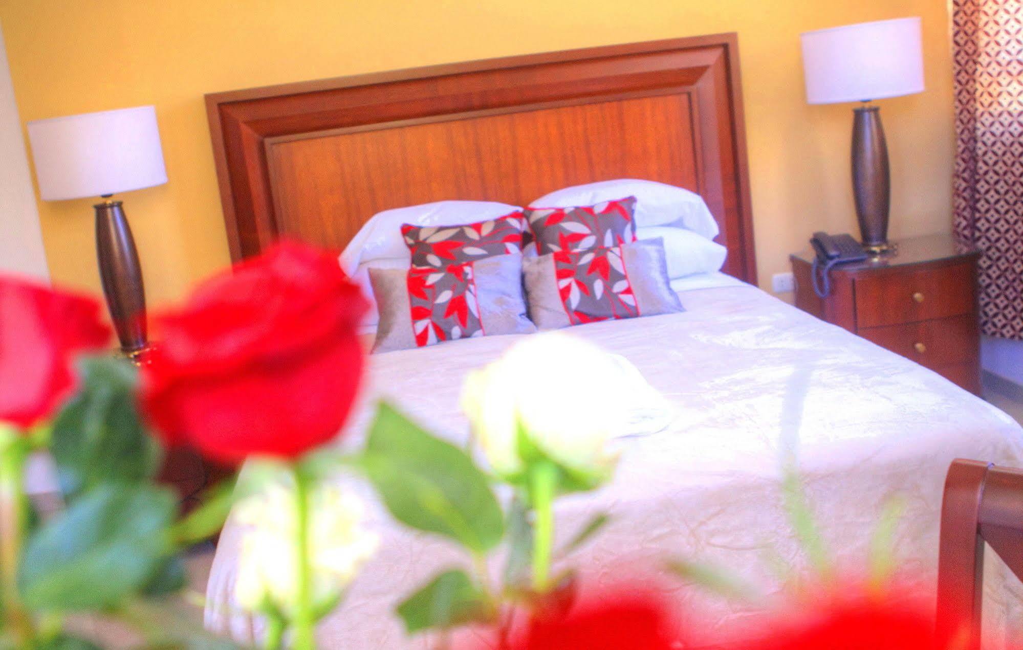 Siball Hotel Abancay Exterior foto